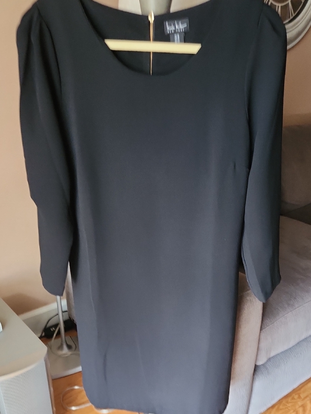 Nicole Miller Black Midi Shift Dress with Three-Quarter Sleeves